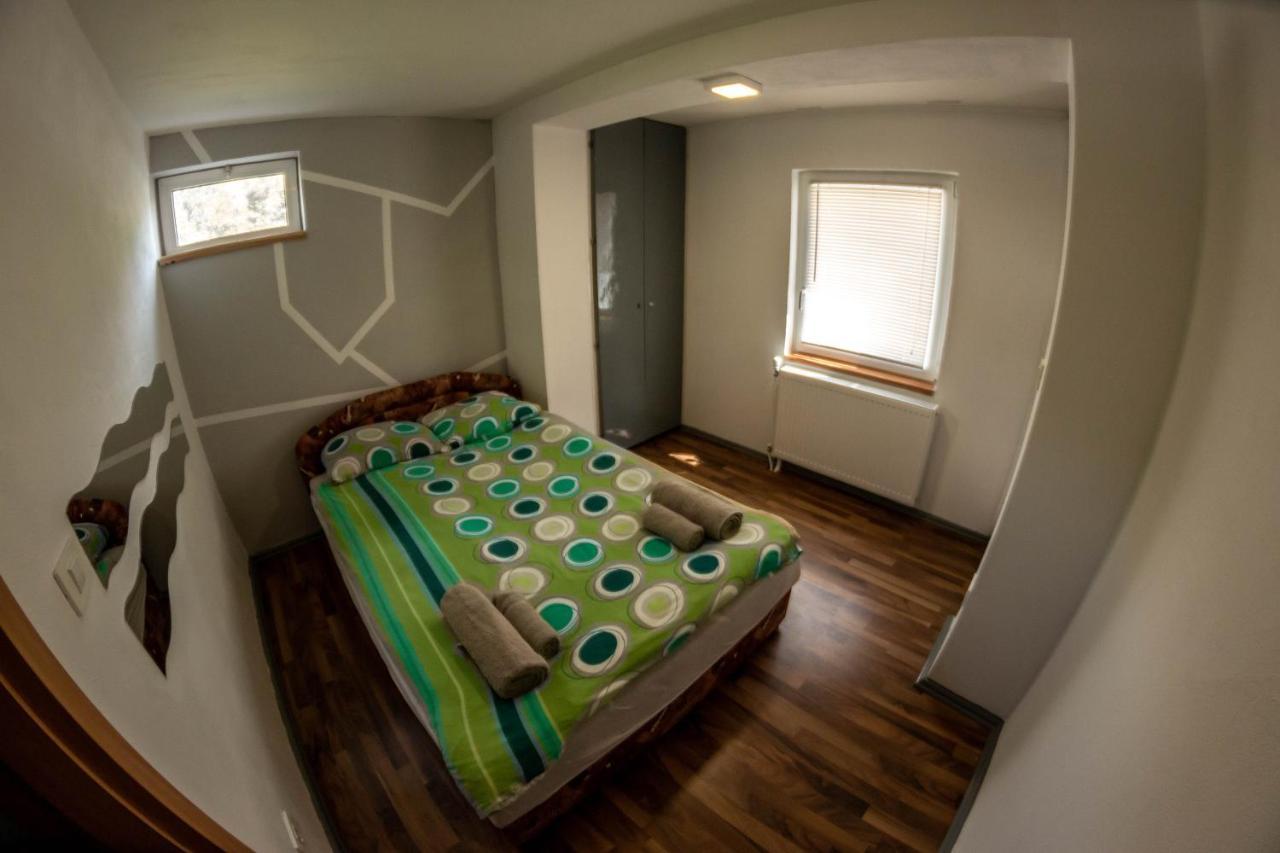 Апартаменты Apartma Planinski Raj Бовец Экстерьер фото